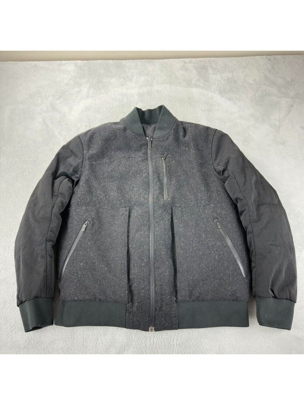 Lululemon Women's Size 8 Roam Far Wool Bomber Reversible